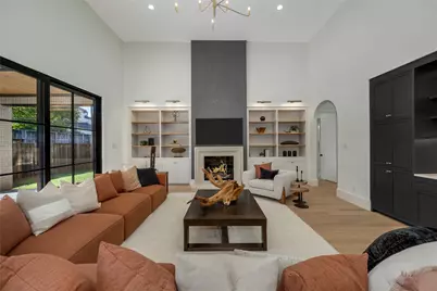 7004 Irongate Lane, Dallas, TX 75214 - Photo 15