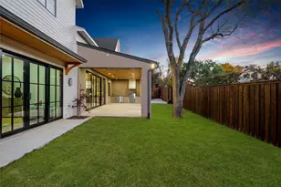 7004 Irongate Ln, Dallas, TX 75214 - Photo 35