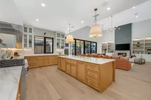 7004 Irongate Ln, Dallas, TX 75214 - Photo 7