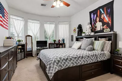 1013 Hampstead Drive, Mesquite, TX 75181 - Photo 9