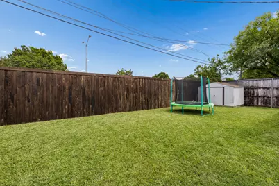 10677 Larchfield Lane, Dallas, TX 75238 - Photo 27