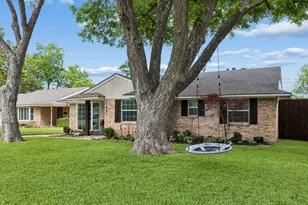 10677 Larchfield Ln, Dallas, TX 75238 - Photo 31