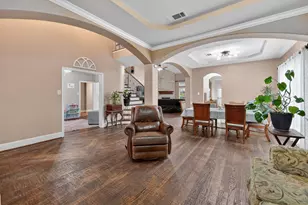 802 Myers Meadow Dr, Garland, TX 75043 - Photo 5