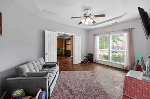 802 Myers Meadow Dr, Garland, TX 75043 - Photo 13