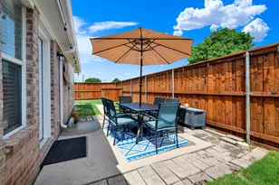 1410 Daffodil Ln, Lewisville, TX 75077 - Photo 19
