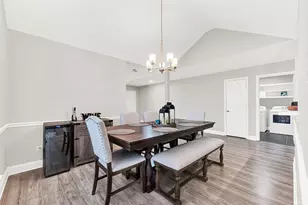 1410 Daffodil Ln, Lewisville, TX 75077 - Photo 7