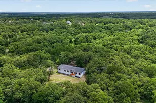 1270 Private Road 3627, Springtown, TX 76082 - Photo 3