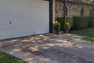 909 Rolling Ridge Dr, Allen, TX 75002 - Photo 3