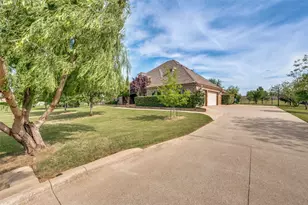 191 Las Colinas Trail, Cross Roads, TX 76227 - Photo 9