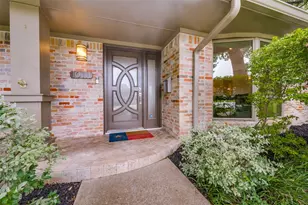 10111 Cromwell Dr, Dallas, TX 75229 - Photo 3