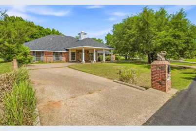 6414 Buena Vista Drive, Granbury, TX 76049 - Photo 5