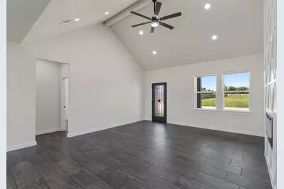 568 Highview Court, Godley, TX 76134 - Photo 9
