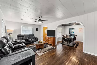809 E Limestone Avenue, Mart, TX 76664 - Photo 5