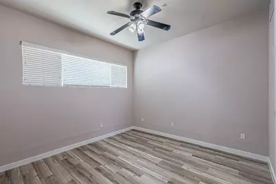 6927 Sumner Street, The Colony, TX 75056 - Photo 9