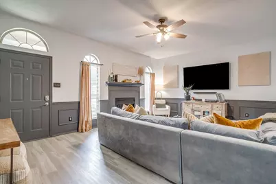 5017 Santa Fe Court, Arlington, TX 76017 - Photo 5