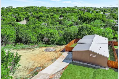 815 Thicket Trail, Granbury, TX 76048 - Photo 1