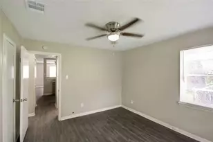 3109 Hunter St, Fort Worth, TX 76112 - Photo 9