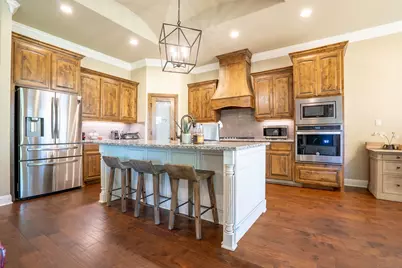 3201 Steamers Court, Granbury, TX 76049 - Photo 9