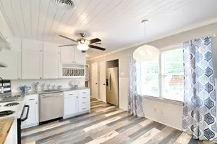 1307 N 65th St, Waco, TX 76710 - Photo 9
