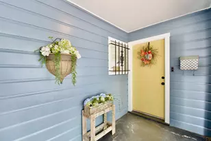 1307 N 65th St, Waco, TX 76710 - Photo 3