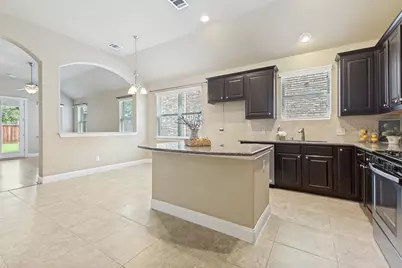 5604 Centeridge Lane, McKinney, TX 75071 - Photo 9
