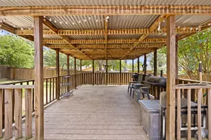 2010 Warwick Dr, Arlington, TX 76015 - Photo 23