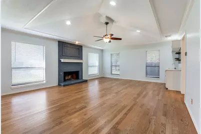 4223 Lawngate Drive, Dallas, TX 75287 - Photo 5