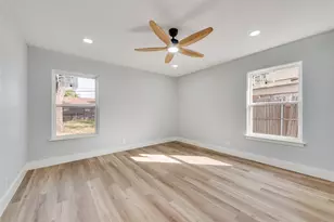 5017 Sabelle Ln, Haltom City, TX 76117 - Photo 13