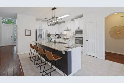 1212 Canyon Creek Drive, McKinney, TX 75072 - Photo 9