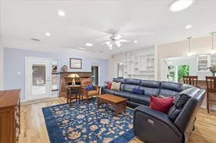 1032 Steeplewood Dr, Grapevine, TX 76051 - Photo 7