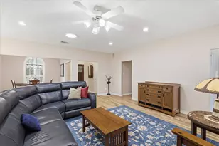 1032 Steeplewood Dr, Grapevine, TX 76051 - Photo 5