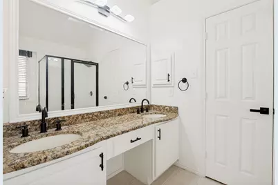 3805 Pine Valley Drive, Plano, TX 75025 - Photo 17