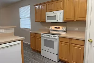 7905 Seven Oaks Ln, Denton, TX 76210 - Photo 13