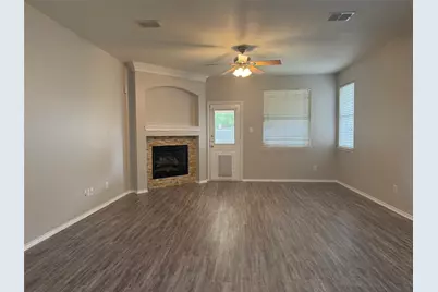 7905 Seven Oaks Lane, Denton, TX 76210 - Photo 15