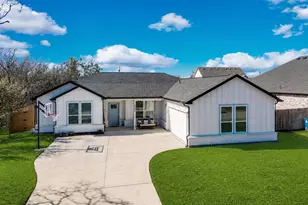 5622 Mesa Loop, Granbury, TX 76048 - Photo 1