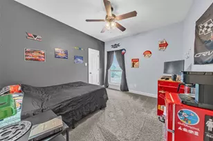 113 Woody Williams Ct, Weatherford, TX 76088 - Photo 13