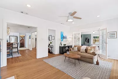 6047 Vickery Boulevard, Dallas, TX 75206 - Photo 5