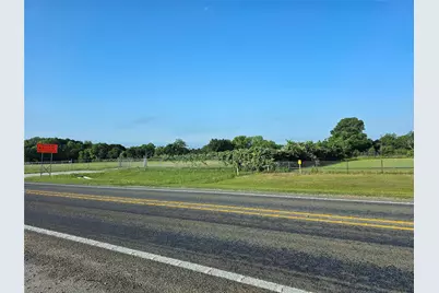 2507 Spur 469, Ennis, TX 75119 - Photo 3