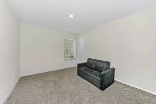1201 Blossom Ct Dr, Princeton, TX 75407 - Photo 9