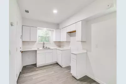 525 Moonlight Drive, Garland, TX 75040 - Photo 11