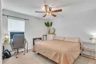 16717 Porterfield Ln, Justin, TX 76247 - Photo 5