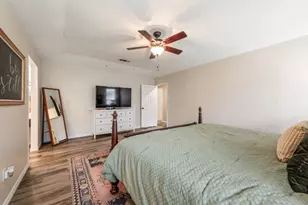 1420 Juniper Ln, Lewisville, TX 75077 - Photo 25