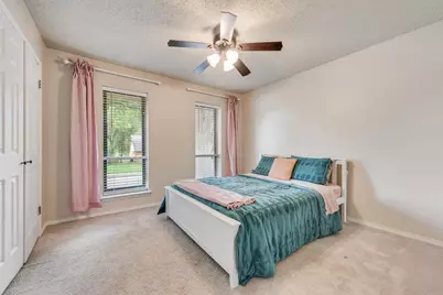 1420 Juniper Lane, Lewisville, TX 75077 - Photo 33