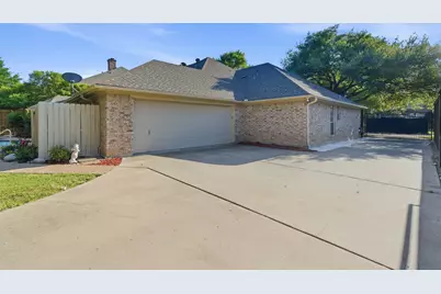 5017 River Bluff Drive, Fort Worth, TX 76132 - Photo 5