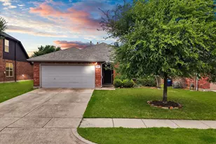 2805 Enchanted Eve Dr, Little Elm, TX 75068 - Photo 1