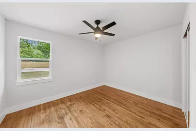 4027 Dutton Drive, Dallas, TX 75211 - Photo 21