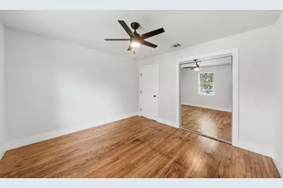 4027 Dutton Drive, Dallas, TX 75211 - Photo 19