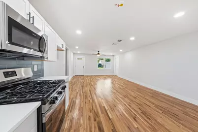 4027 Dutton Drive, Dallas, TX 75211 - Photo 9