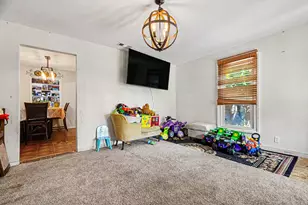 1001 Hillburn Dr, Dallas, TX 75217 - Photo 5