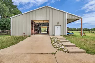 613 Bone Rd, Valley Mills, TX 76689 - Photo 33